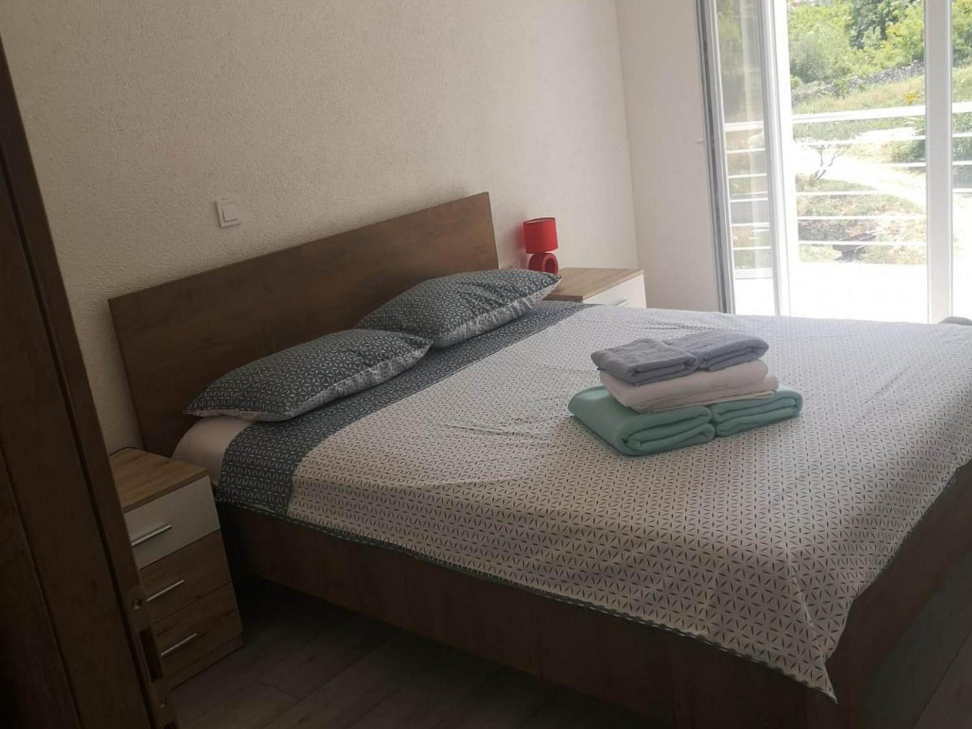 Apartments Kalajzic Pucisca Quarto foto